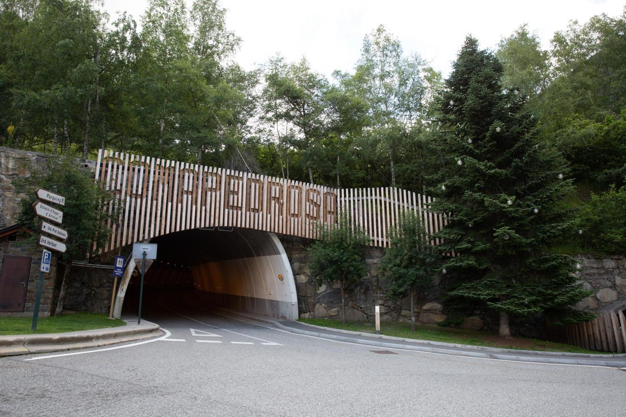 Piso Andorra Arinsal Apartment Exterior photo